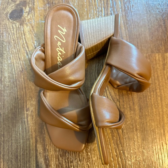 Matisse Brown slip on heel peep toe - Picture 1 of 3